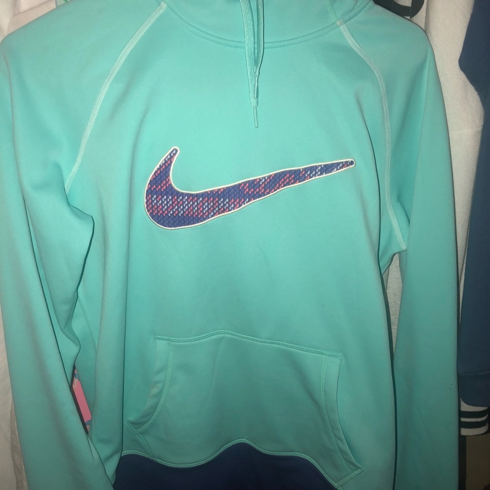 nike hoodie